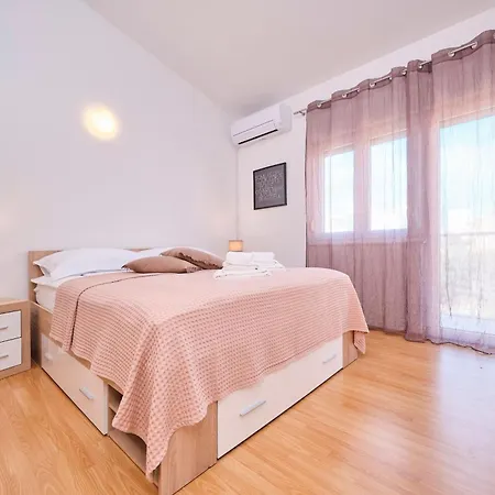 Wohnung Mark Διαμέρισμα Σπλιτ